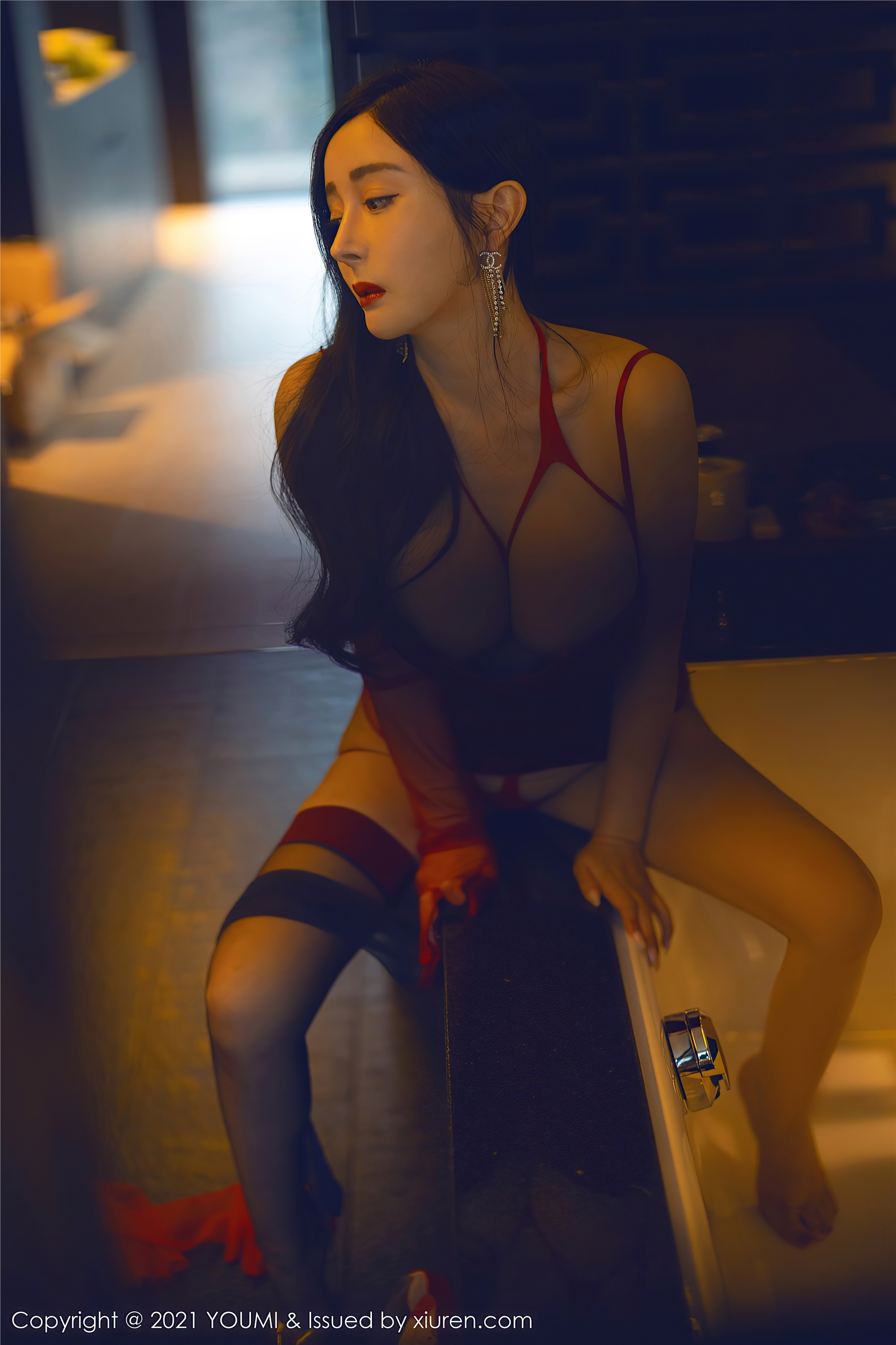 YouMi 尤蜜荟 2021.10.29 Vol.711 允爾